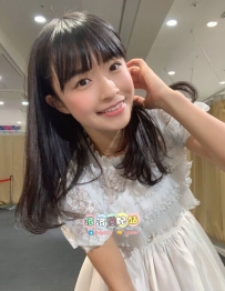 艾琳 160cm / C杯 / 45kg / 22歲