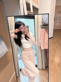 琪琪 155cm 43kg C- 20歲