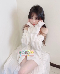 明妤157cm 44kg Ccup 19歲