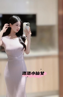 茶茶 160/46/E/25歲  主動 騷 身材超級好 很喜歡不斷的挑逗  服務真讚 技術很好 配合