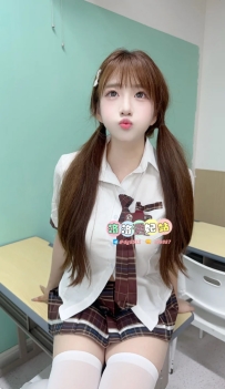 小妖 161cm/D奶/44kg/20歲