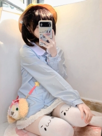 莉莉  155/38/B/18歲